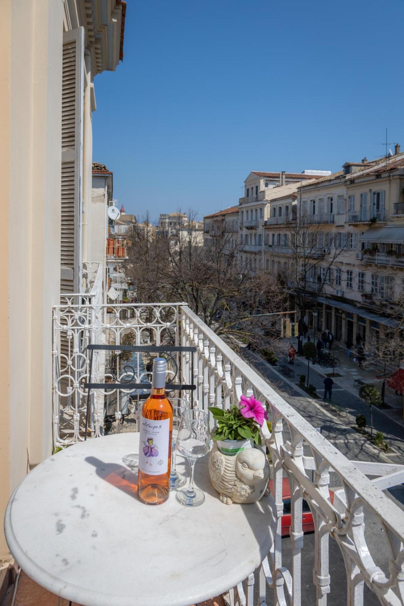 Casa Valeroza Old Town Apartment Corfu  Exterior photo